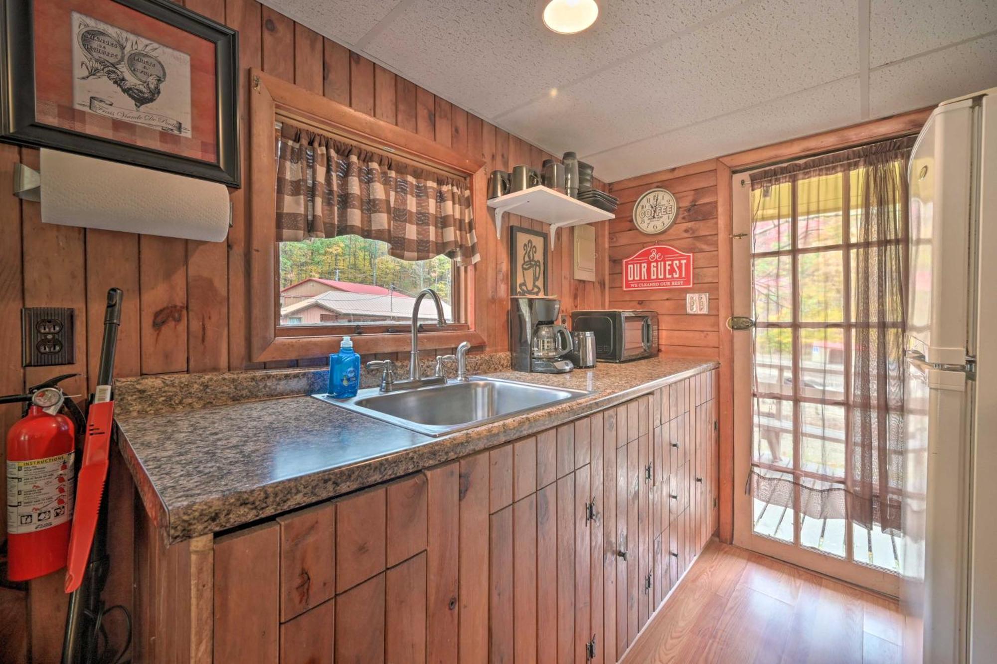 Lone Ranger Cabin With 50 Acres By Raystown Lake 亨丁顿 外观 照片