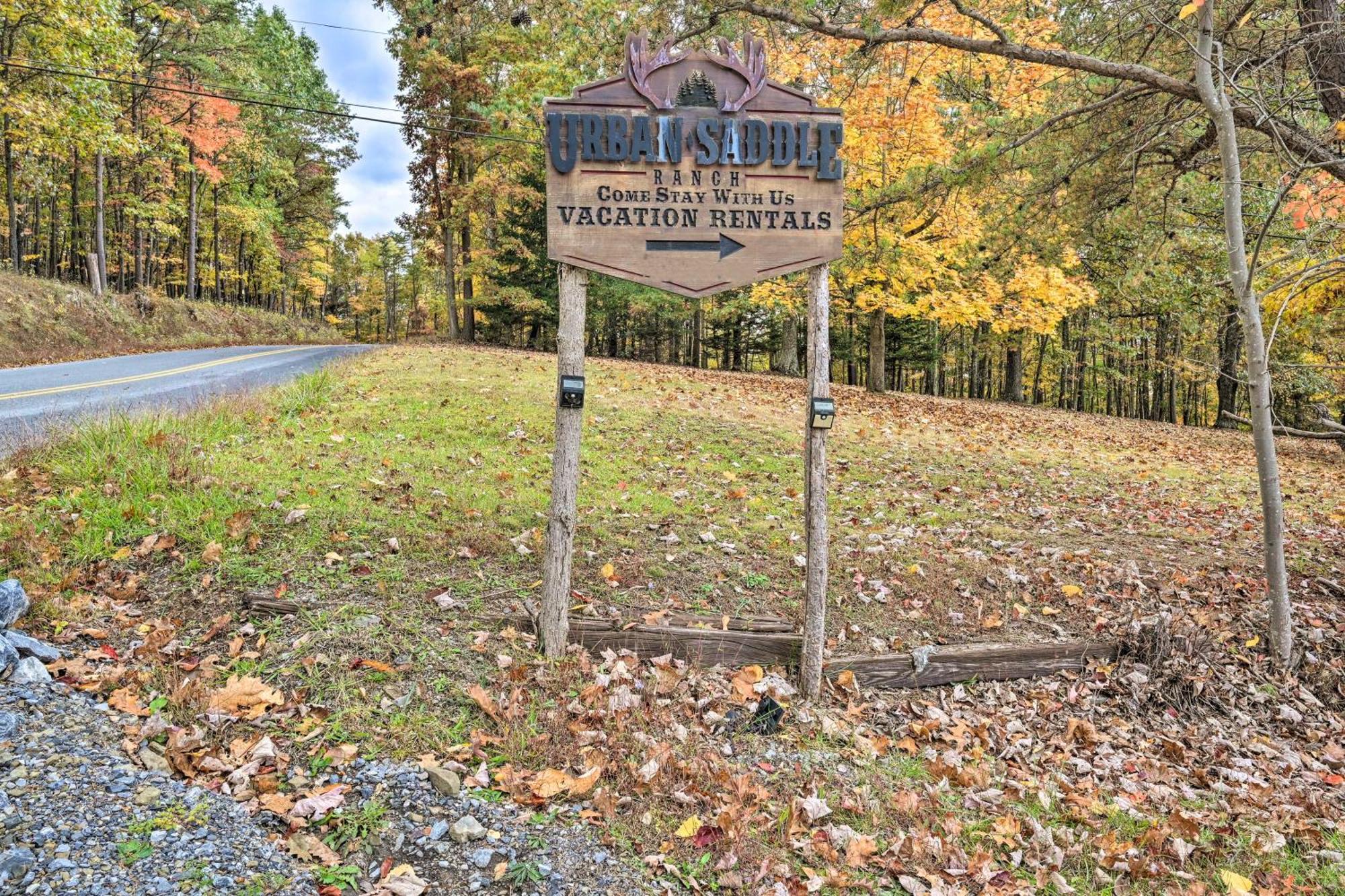 Lone Ranger Cabin With 50 Acres By Raystown Lake 亨丁顿 外观 照片